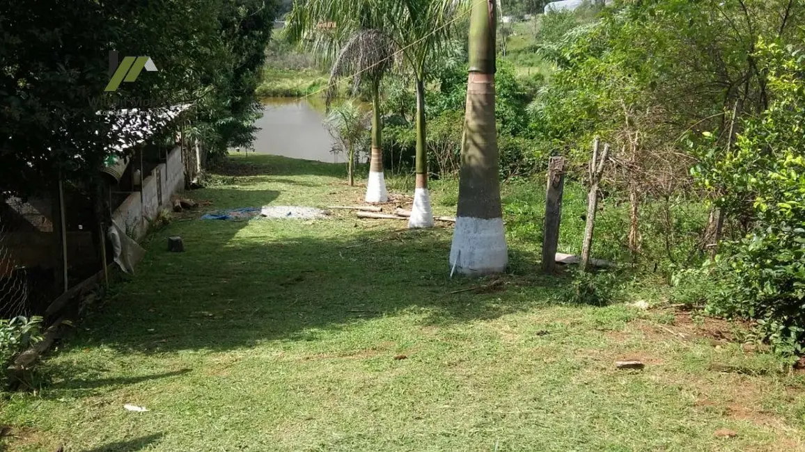 Fazenda / Haras com 4 quartos à venda, 45000m2 em Centro, Munhoz - MG - imagem 4 Foto 4 de Fazenda / Haras com 4 quartos à venda, 45000m2 em Centro, Munhoz - MG