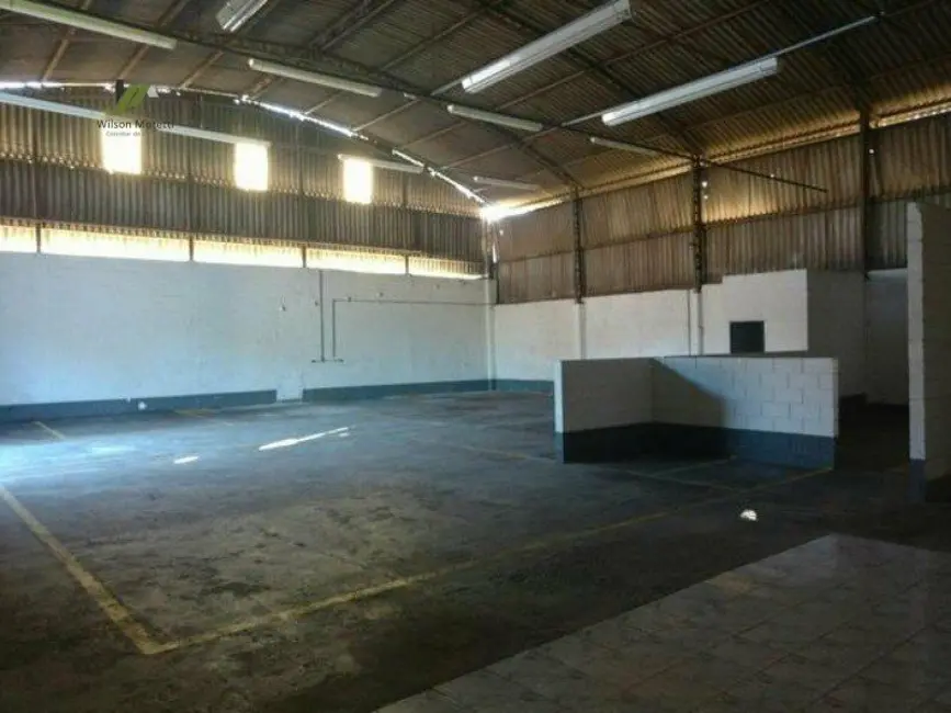 Foto 4 de Armazém / Galpão à venda, 1400m2 em Distrito Industrial, Jundiai - SP