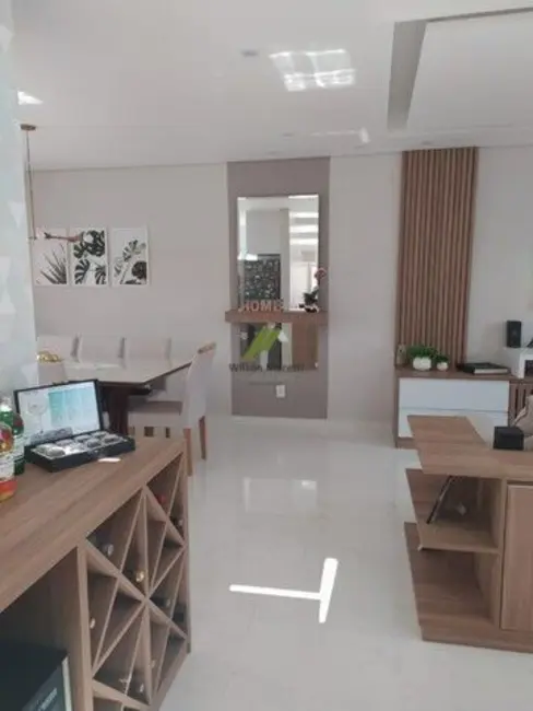 Sobrado com 3 quartos à venda, 140m2 em Residencial Santa Giovana, Jundiai - SP - imagem 5 Foto 5 de Sobrado com 3 quartos à venda, 140m2 em Residencial Santa Giovana, Jundiai - SP