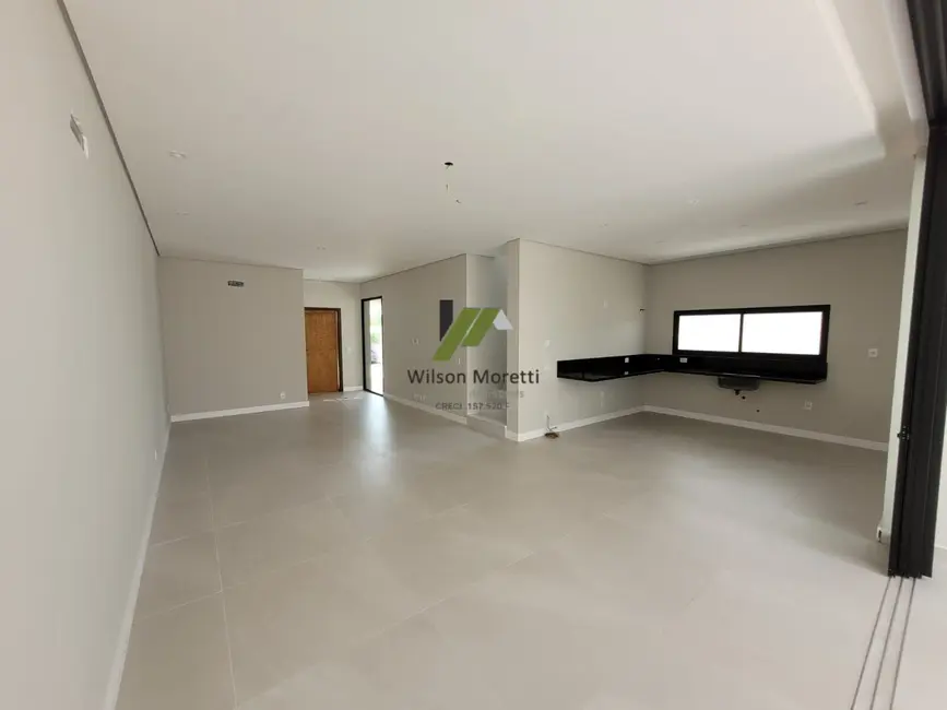 Casa de Condomínio com 3 quartos à venda, 205m2 em Recanto Quarto Centenário, Jundiai - SP - imagem 3 Foto 3 de Casa de Condomínio com 3 quartos à venda, 205m2 em Recanto Quarto Centenário, Jundiai - SP