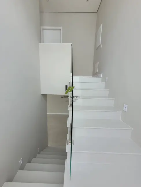 Casa de Condomínio com 3 quartos à venda, 205m2 em Recanto Quarto Centenário, Jundiai - SP - imagem 4 Foto 4 de Casa de Condomínio com 3 quartos à venda, 205m2 em Recanto Quarto Centenário, Jundiai - SP