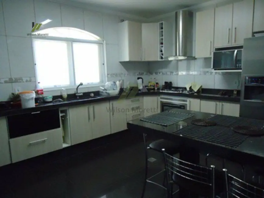 Chácara com 4 quartos à venda, 4440m2 em Jundiai - SP - imagem 6 Foto 6 de Chácara com 4 quartos à venda, 4440m2 em Jundiai - SP