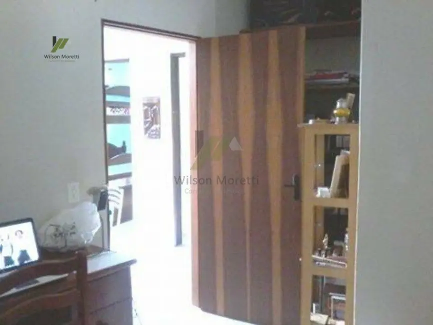 Chácara com 4 quartos à venda, 500m2 em Maracanã, Jarinu - SP - imagem 3 Foto 3 de Chácara com 4 quartos à venda, 500m2 em Maracanã, Jarinu - SP