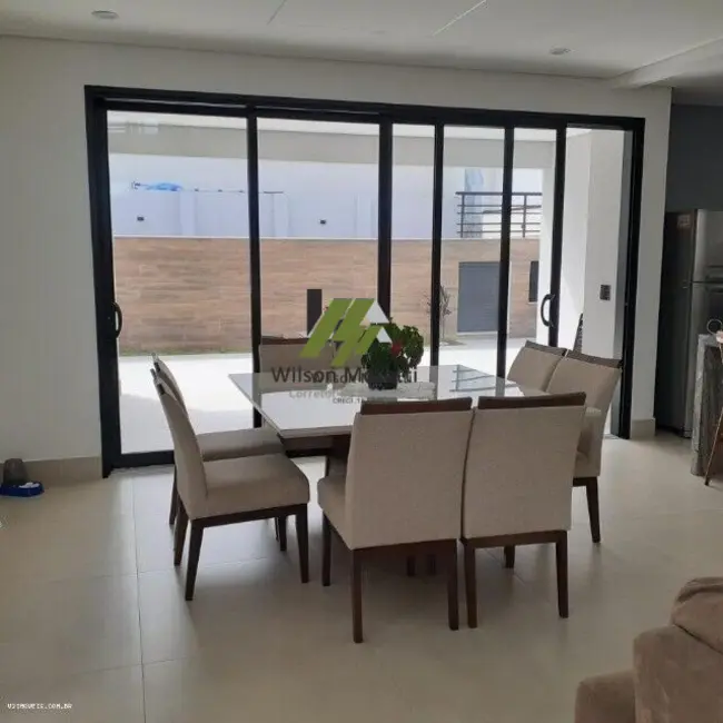 Casa com 4 quartos à venda, 227m2 em Itupeva - SP - imagem 3 Foto 3 de Casa com 4 quartos à venda, 227m2 em Itupeva - SP