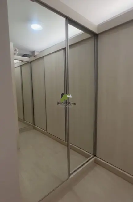 Casa com 3 quartos à venda, 313m2 em Vinhedo - SP - imagem 9 Foto 9 de Casa com 3 quartos à venda, 313m2 em Vinhedo - SP