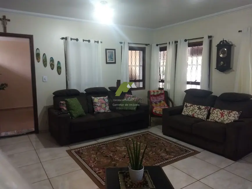 Foto 4 de Casa com 3 quartos à venda, 198m2 em Vila Rio Branco, Jundiai - SP