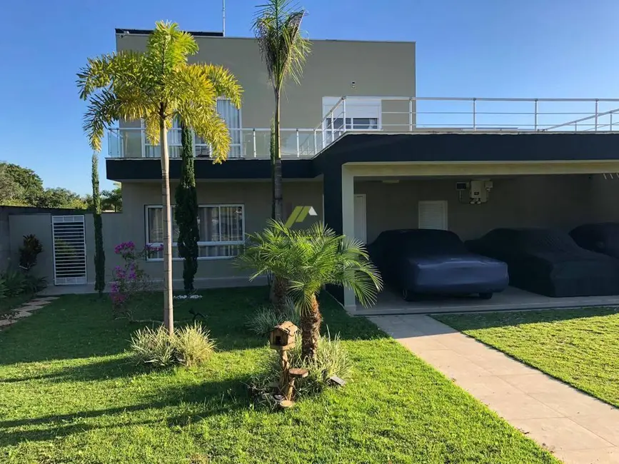 Foto 1 de Casa de Condomínio com 3 quartos à venda, 258m2 em Pinhal, Cabreuva - SP