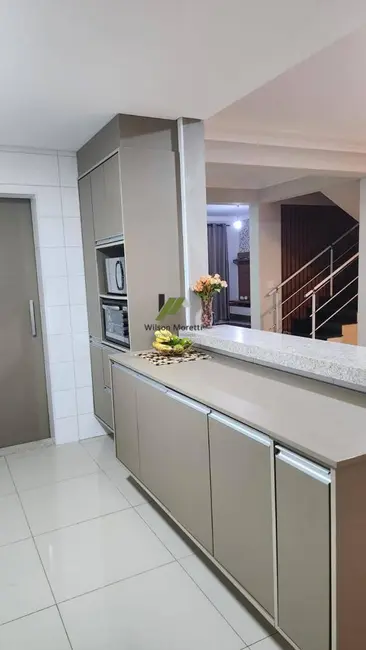 Foto 5 de Casa de Condomínio com 3 quartos à venda, 258m2 em Pinhal, Cabreuva - SP