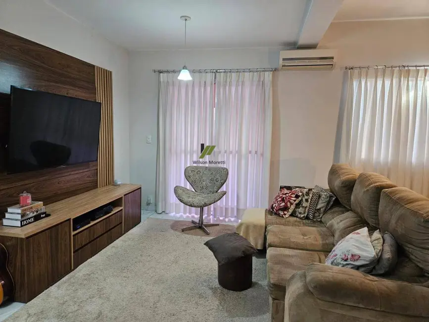 Foto 2 de Casa de Condomínio com 3 quartos à venda, 85m2 em Jardim Shangai, Jundiai - SP