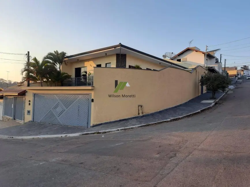 Casa com 3 quartos à venda, 202m2 em Cidade Nova, Jundiai - SP - imagem 3 Foto 3 de Casa com 3 quartos à venda, 202m2 em Cidade Nova, Jundiai - SP