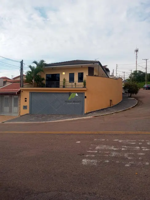 Casa com 3 quartos à venda, 202m2 em Cidade Nova, Jundiai - SP - imagem 2 Foto 2 de Casa com 3 quartos à venda, 202m2 em Cidade Nova, Jundiai - SP