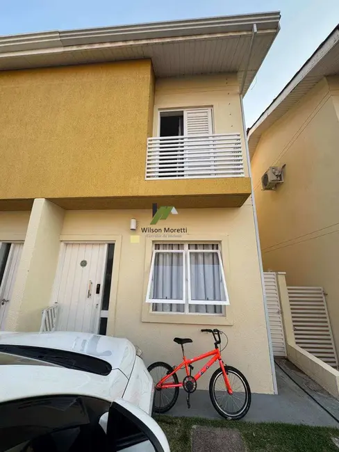 Foto 1 de Casa de Condomínio com 2 quartos à venda, 74m2 em Vila Alati, Jundiai - SP