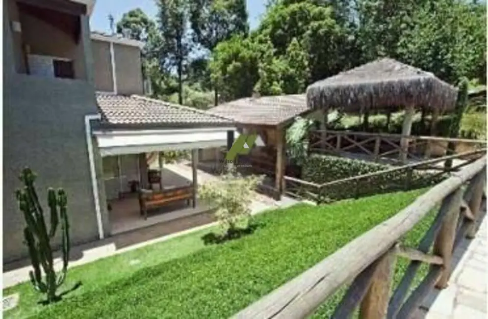 Foto 3 de Casa com 4 quartos para alugar, 450m2 em Pinhal, Cabreuva - SP