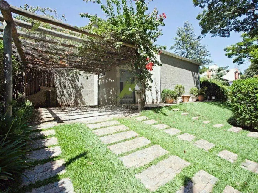 Foto 2 de Casa com 4 quartos para alugar, 450m2 em Pinhal, Cabreuva - SP