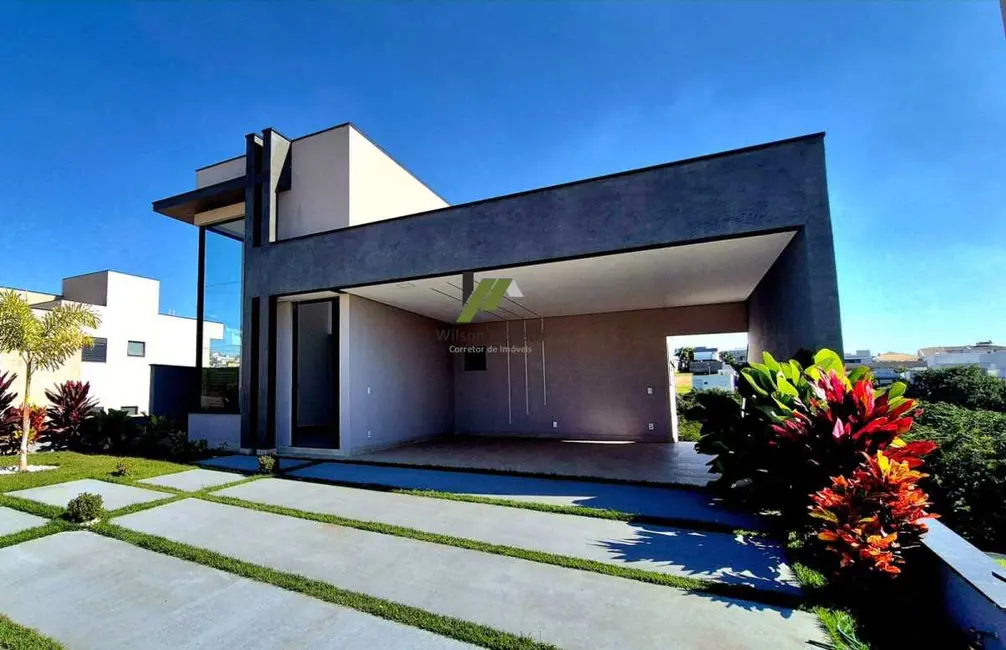 Casa de Condomínio com 3 quartos à venda, 202m2 em Cabreuva - SP - imagem 3 Foto 3 de Casa de Condomínio com 3 quartos à venda, 202m2 em Cabreuva - SP