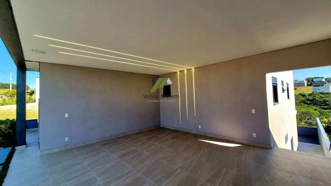 Casa de Condomínio com 3 quartos à venda, 202m2 em Cabreuva - SP - imagem 4 Foto 4 de Casa de Condomínio com 3 quartos à venda, 202m2 em Cabreuva - SP