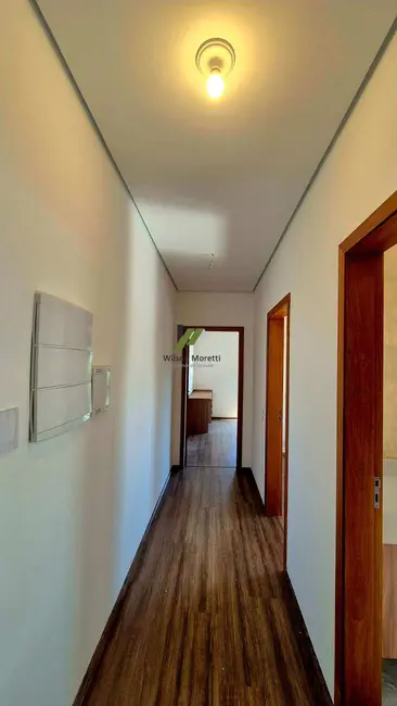 Casa de Condomínio com 3 quartos à venda, 202m2 em Cabreuva - SP - imagem 8 Foto 8 de Casa de Condomínio com 3 quartos à venda, 202m2 em Cabreuva - SP