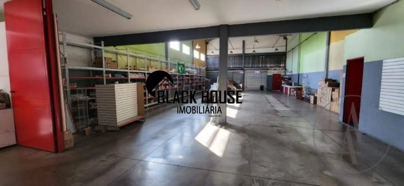 Foto 2 de Armazém / Galpão para alugar, 353m2 em Além Ponte, Sorocaba - SP