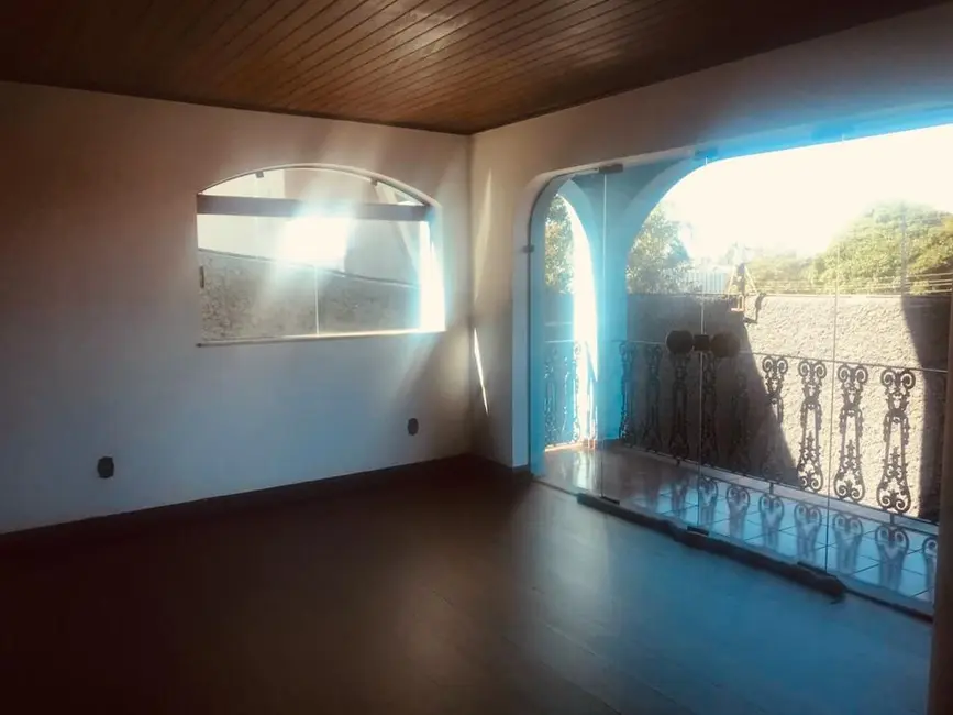 Sobrado para alugar, 760m2 em Jardim Santa Rosália, Sorocaba - SP - imagem 3 Foto 3 de Sobrado para alugar, 760m2 em Jardim Santa Rosália, Sorocaba - SP