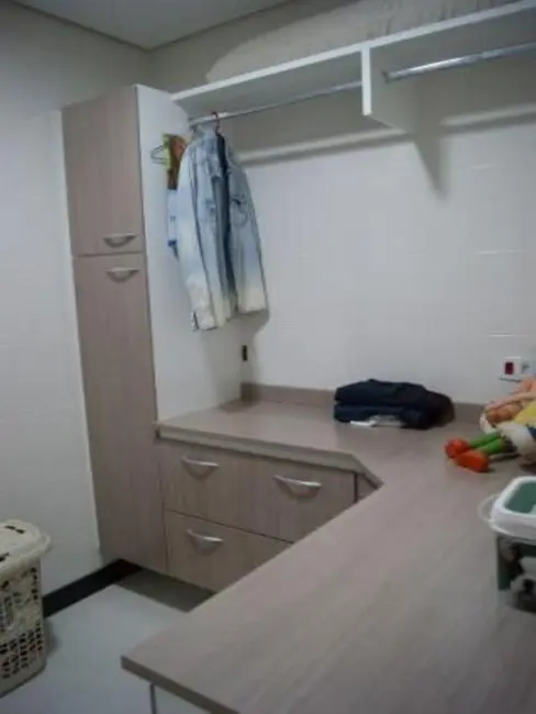 Foto 7 de Sobrado com 3 quartos à venda, 380m2 em Bairro da Vossoroca, Sorocaba - SP