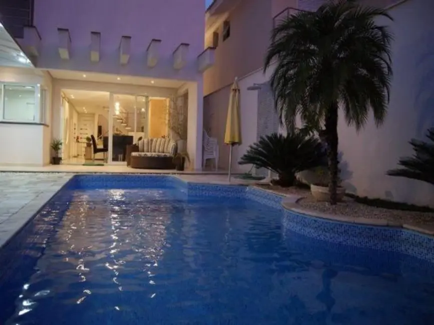 Foto 1 de Sobrado com 3 quartos à venda, 380m2 em Bairro da Vossoroca, Sorocaba - SP