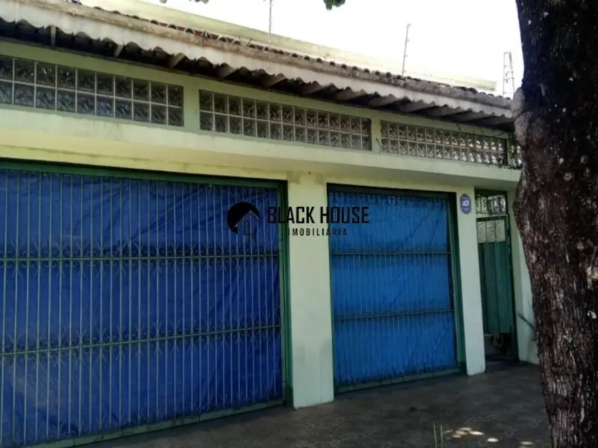 Foto 1 de Sobrado com 3 quartos à venda, 200m2 em Jardim Santa Rosália, Sorocaba - SP