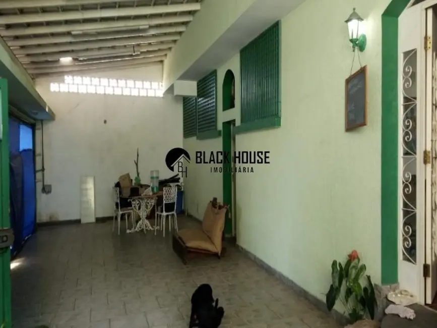 Sobrado com 3 quartos à venda, 200m2 em Jardim Santa Rosália, Sorocaba - SP - imagem 7 Foto 7 de Sobrado com 3 quartos à venda, 200m2 em Jardim Santa Rosália, Sorocaba - SP