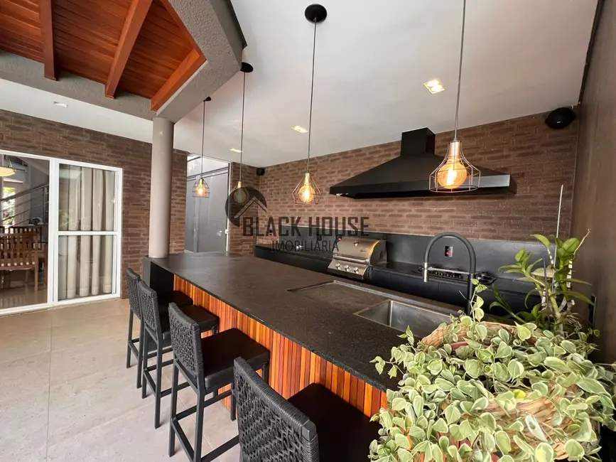 Foto 5 de Sobrado com 4 quartos para alugar, 420m2 em Aparecidinha, Sorocaba - SP