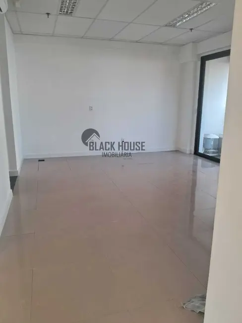 Foto 3 de Sala Comercial para alugar, 168m2 em Parque Campolim, Sorocaba - SP