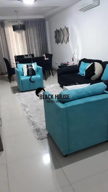 Casa de Condomínio com 3 quartos à venda, 275m2 em Sorocaba - SP - imagem 4 Foto 4 de Casa de Condomínio com 3 quartos à venda, 275m2 em Sorocaba - SP