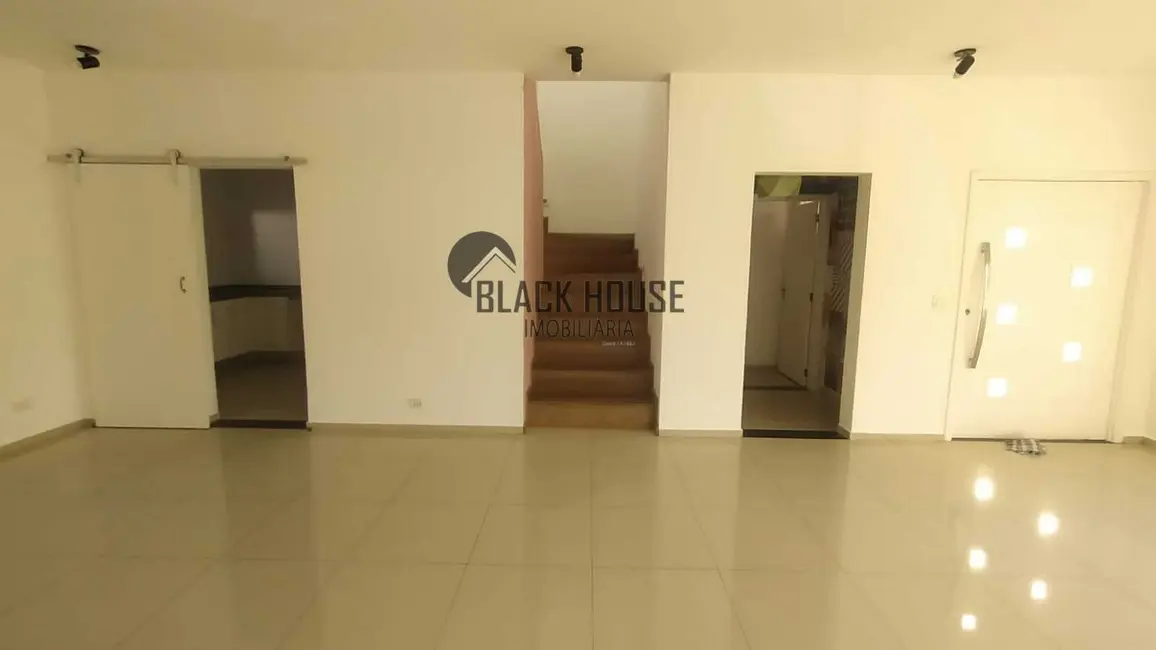 Foto 3 de Sobrado com 3 quartos à venda, 157m2 em Horto Florestal, Sorocaba - SP