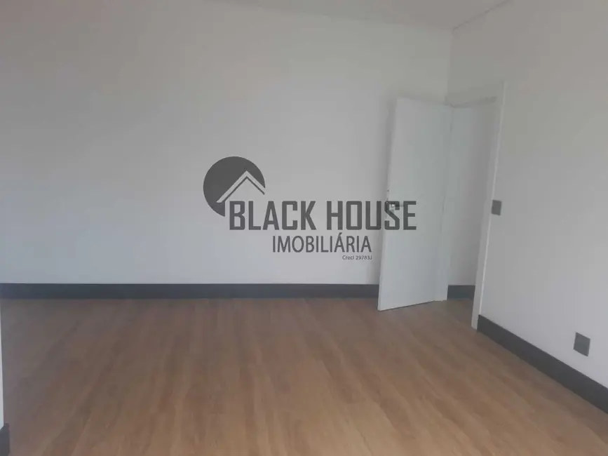 Foto 7 de Sobrado com 4 quartos à venda, 456m2 em Votorantim - SP