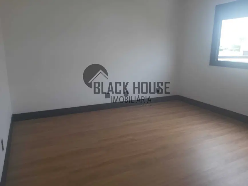 Foto 6 de Sobrado com 4 quartos à venda, 456m2 em Votorantim - SP