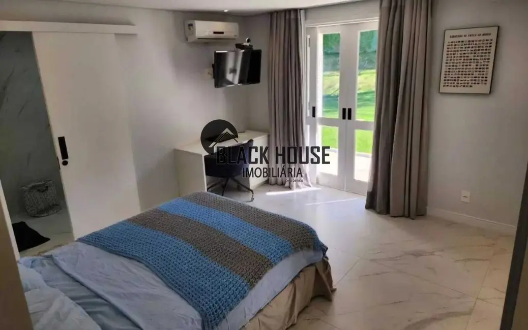 Foto 8 de Casa de Condomínio com 4 quartos à venda, 1395m2 em Santana De Parnaiba - SP