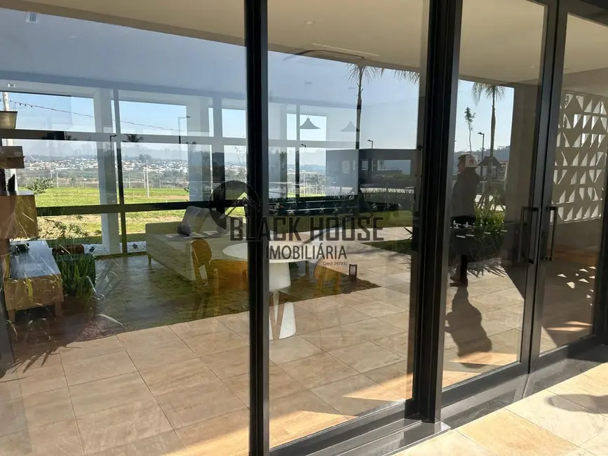 Foto 4 de Terreno / Lote à venda, 300m2 em Votorantim - SP