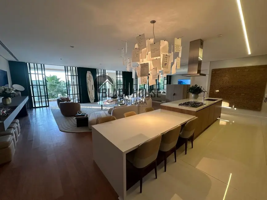 Foto 2 de Apartamento com 2 quartos à venda, 271m2 em Porto Feliz - SP