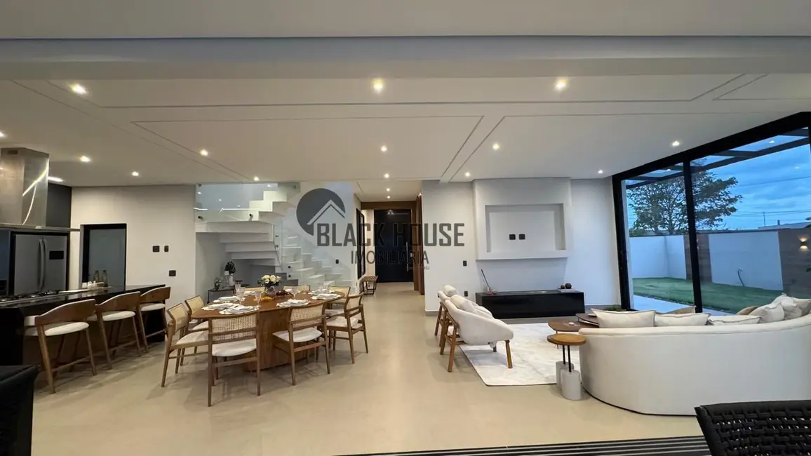 Foto 2 de Sobrado com 4 quartos à venda, 1000m2 em Itu - SP