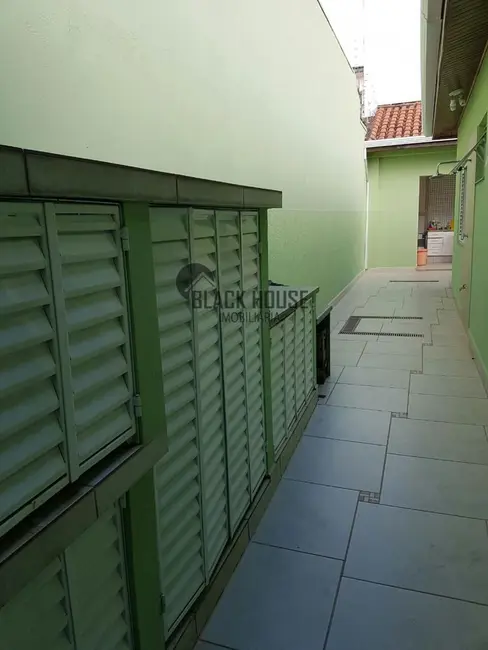 Casa com 3 quartos à venda, 300m2 em Centro, Sorocaba - SP - imagem 5 Foto 5 de Casa com 3 quartos à venda, 300m2 em Centro, Sorocaba - SP