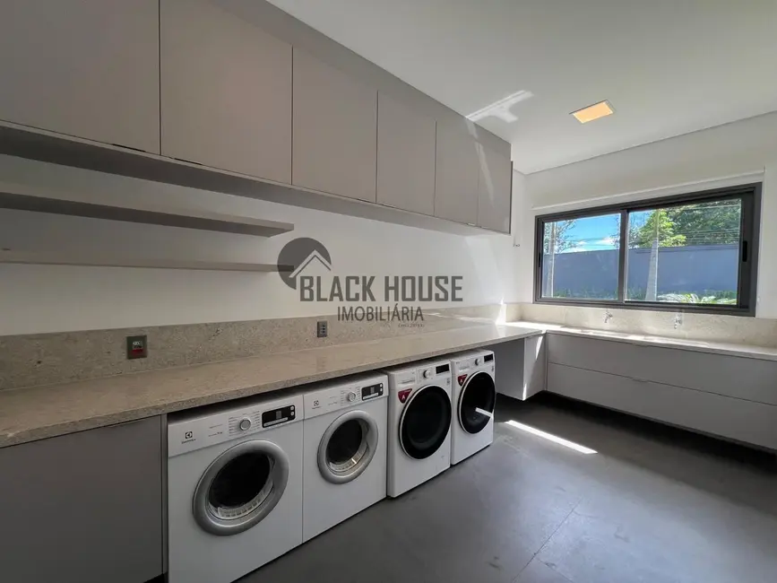 Casa de Condomínio com 11 quartos à venda, 5087m2 em Parque Santa Isabel, Sorocaba - SP - imagem 6 Foto 6 de Casa de Condomínio com 11 quartos à venda, 5087m2 em Parque Santa Isabel, Sorocaba - SP