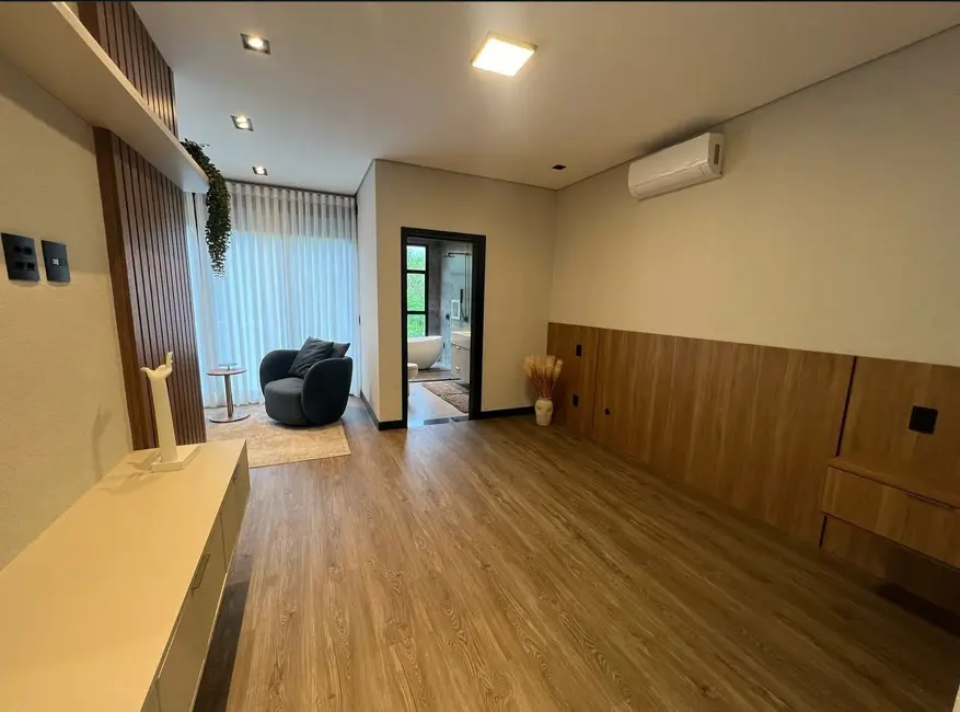 Foto 9 de Sobrado com 4 quartos à venda, 411m2 em Alphaville Nova Esplanada, Votorantim - SP