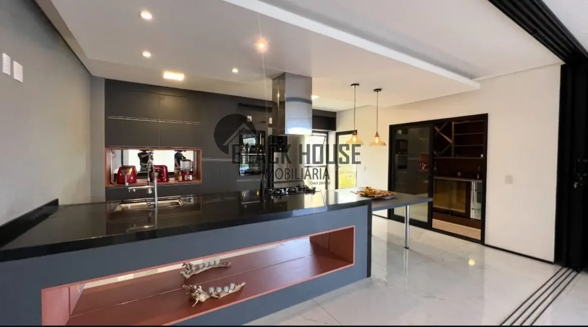 Sobrado com 5 quartos à venda, 1100m2 em Parque Reserva Fazenda Imperial, Sorocaba - SP - imagem 6 Foto 6 de Sobrado com 5 quartos à venda, 1100m2 em Parque Reserva Fazenda Imperial, Sorocaba - SP