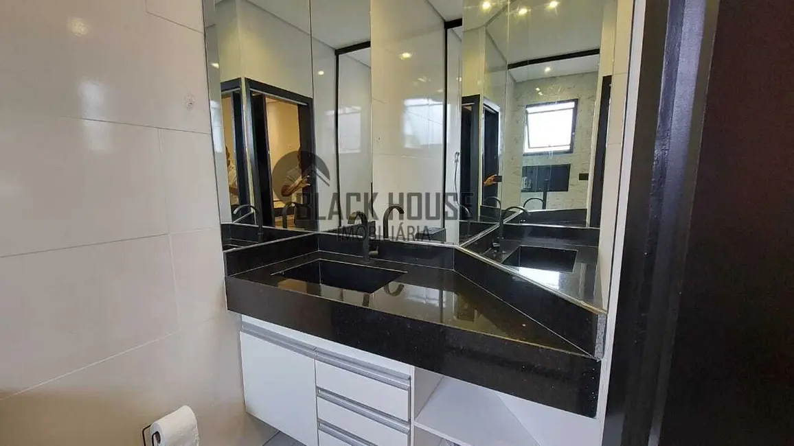 Foto 4 de Apartamento com 3 quartos à venda, 97m2 em Sao Vicente - SP