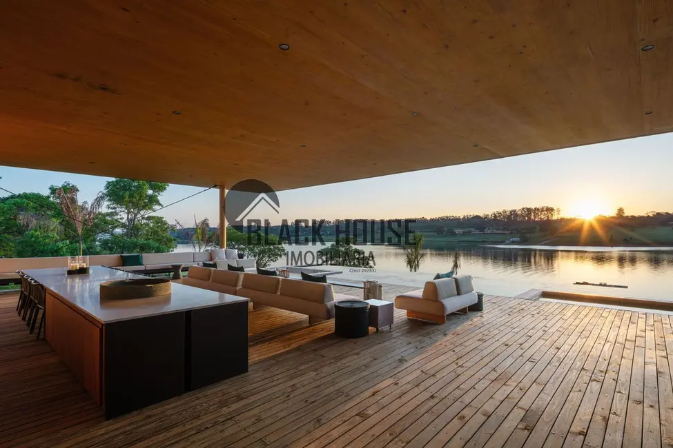 Foto 1 de Casa com 4 quartos à venda, 9895m2 em Avare - SP