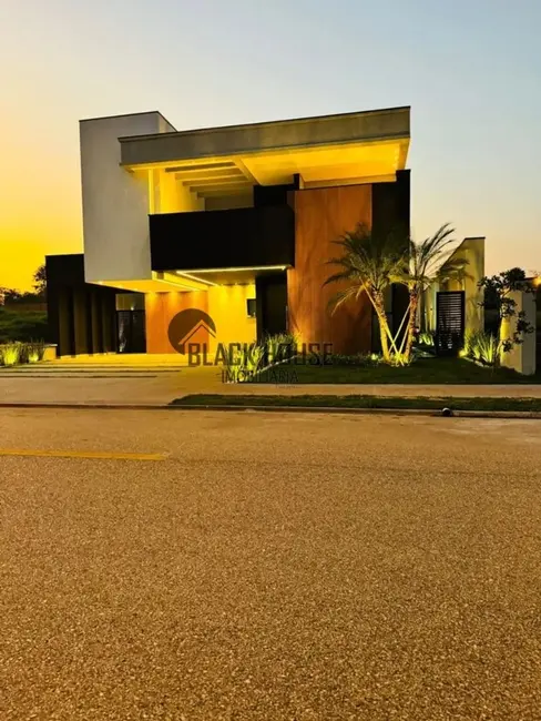 Foto 2 de Sobrado com 3 quartos para alugar, 450m2 em Vila Martins, Itu - SP
