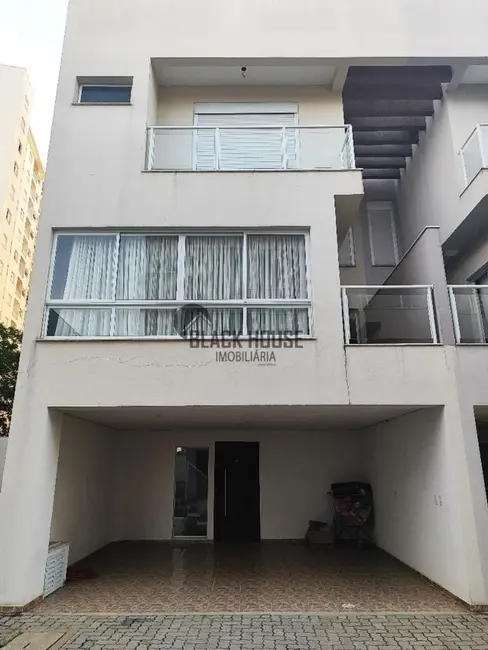 Foto 1 de Sobrado com 2 quartos à venda, 150m2 em Vila Progresso, Sorocaba - SP