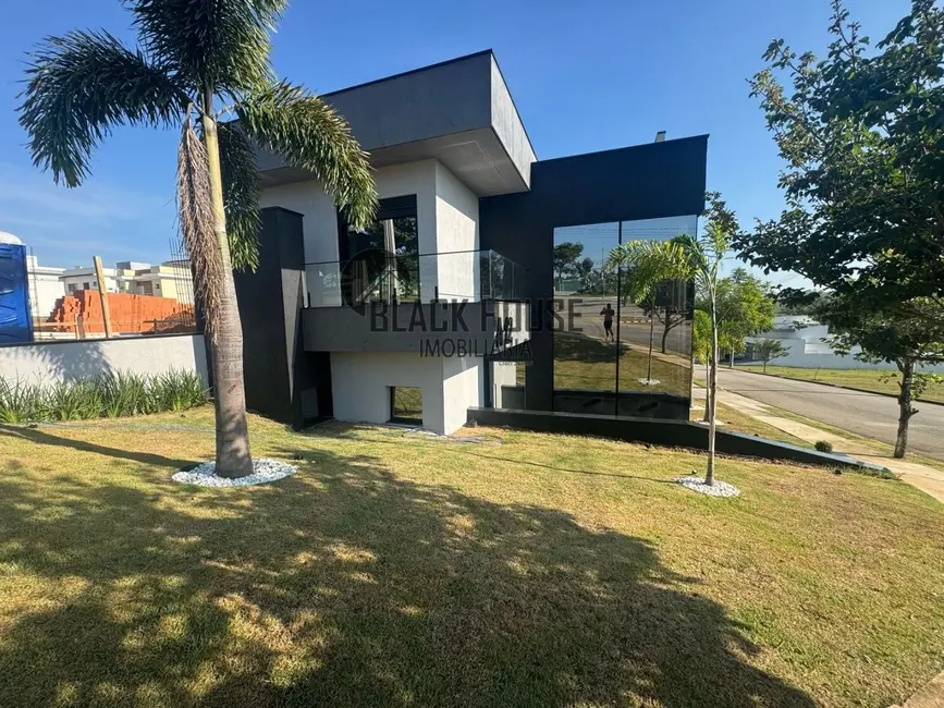 Foto 2 de Sobrado com 3 quartos à venda, 282m2 em Sorocaba - SP