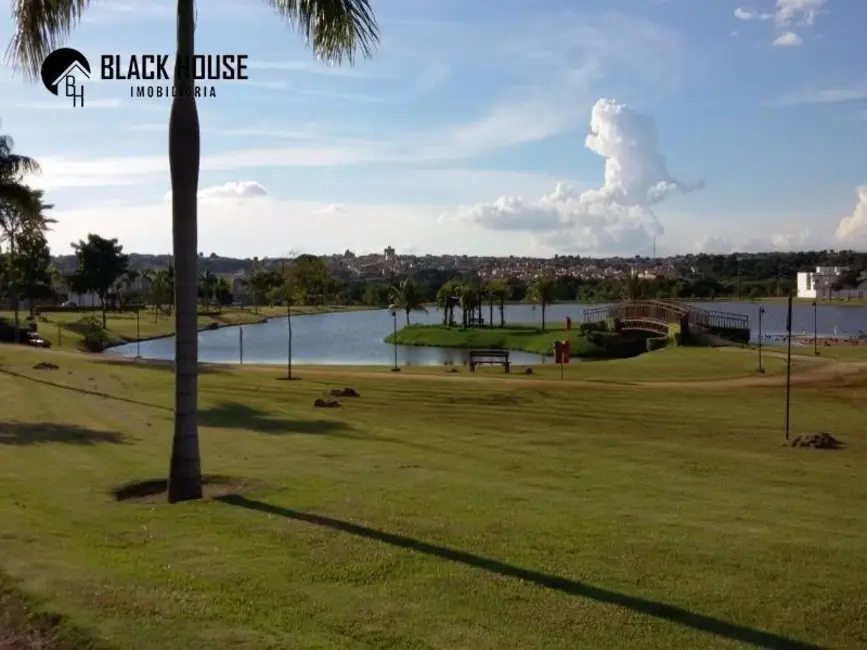 Sobrado com 4 quartos à venda, 250m2 em Iporanga, Sorocaba - SP - imagem 7 Foto 7 de Sobrado com 4 quartos à venda, 250m2 em Iporanga, Sorocaba - SP