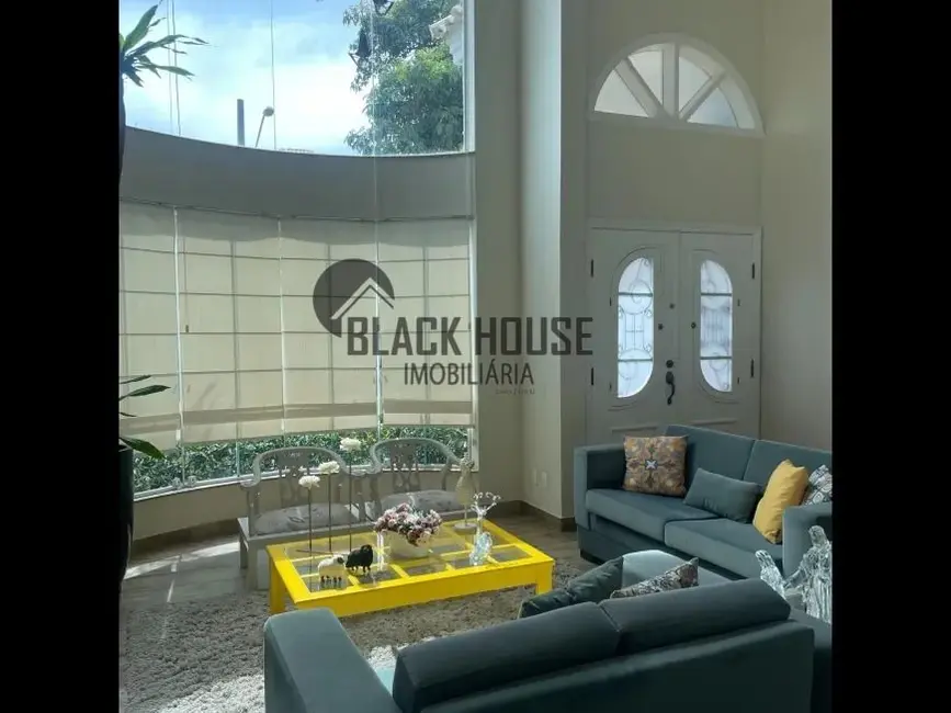 Sobrado com 3 quartos para alugar, 300m2 em Jardim Vila Inglesa, Sorocaba - SP - imagem 4 Foto 4 de Sobrado com 3 quartos para alugar, 300m2 em Jardim Vila Inglesa, Sorocaba - SP