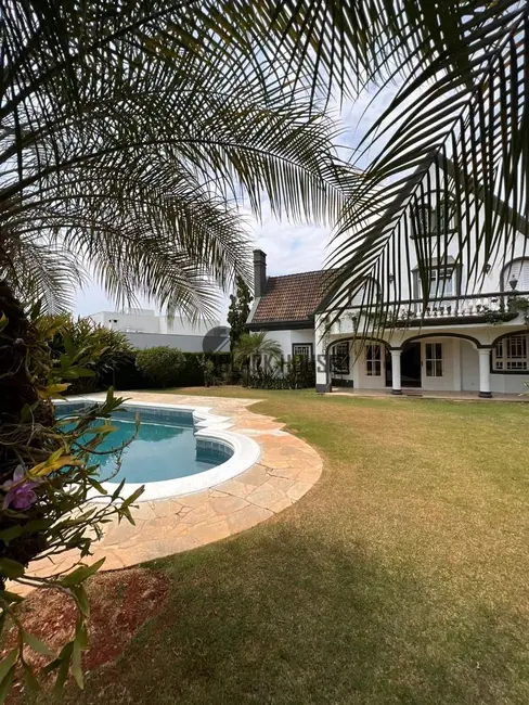 Foto 4 de Sobrado com 5 quartos à venda e para alugar, 1100m2 em Aracoiaba Da Serra - SP