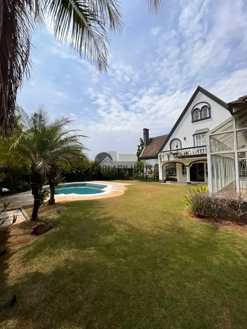 Foto 5 de Sobrado com 5 quartos à venda e para alugar, 1100m2 em Aracoiaba Da Serra - SP